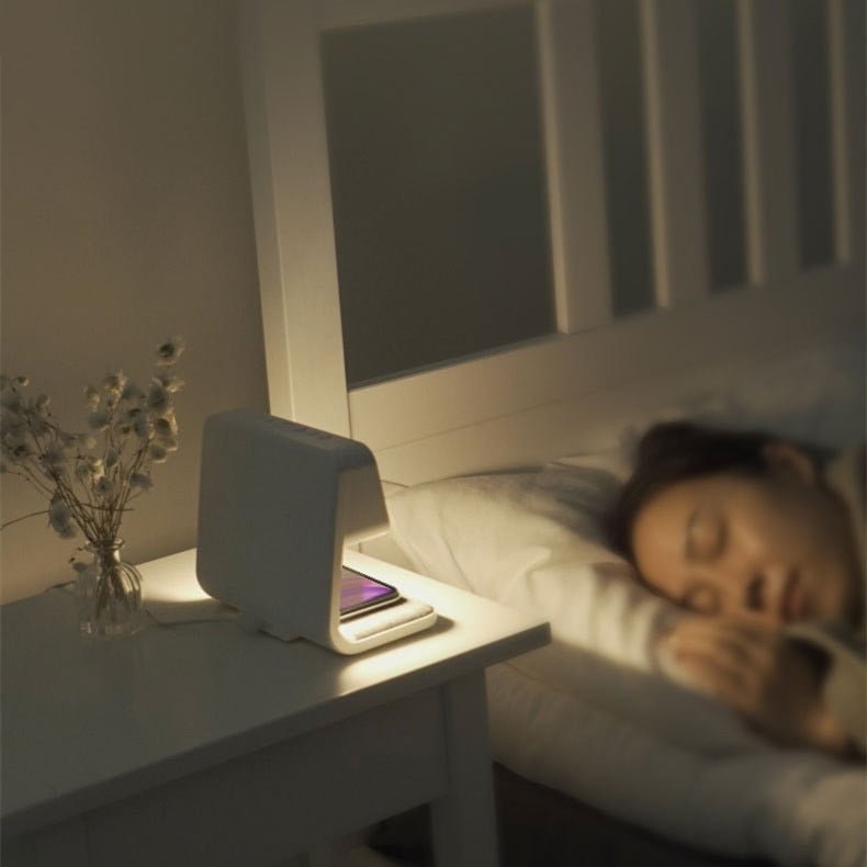 Réveil lumineux 3-en-1 chargeur, veilleuse, alarme