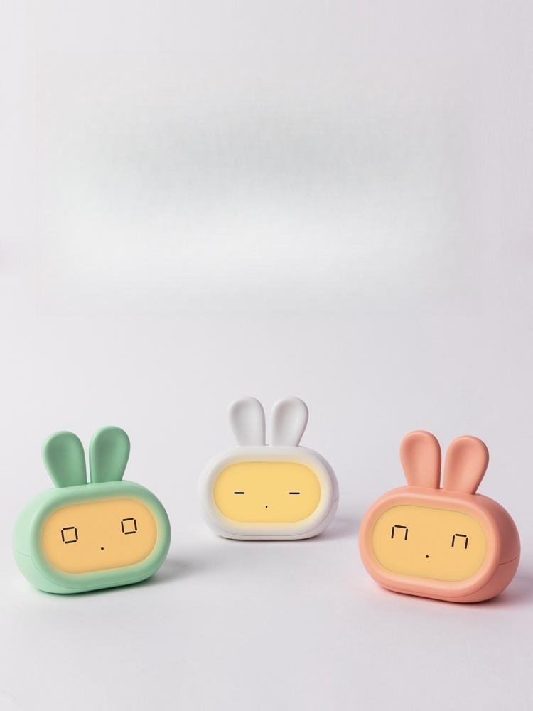 Réveil lapin avec température et calendrier