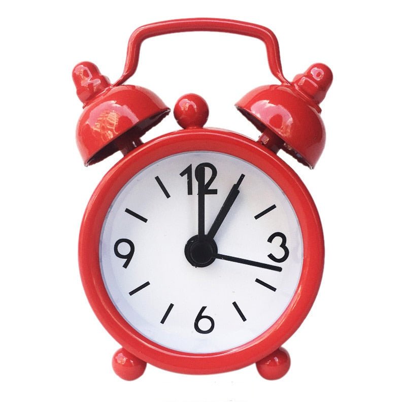 Réveil portable à aiguilles silencieuses